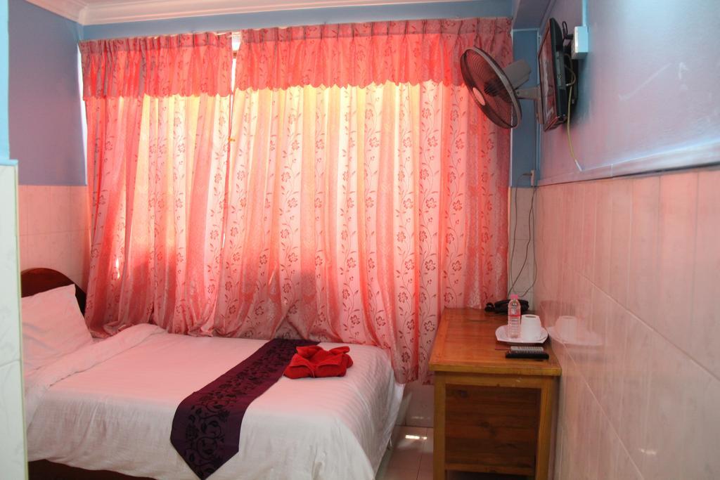 Capitol 3 Guesthouse Phnom Penh Eksteriør billede