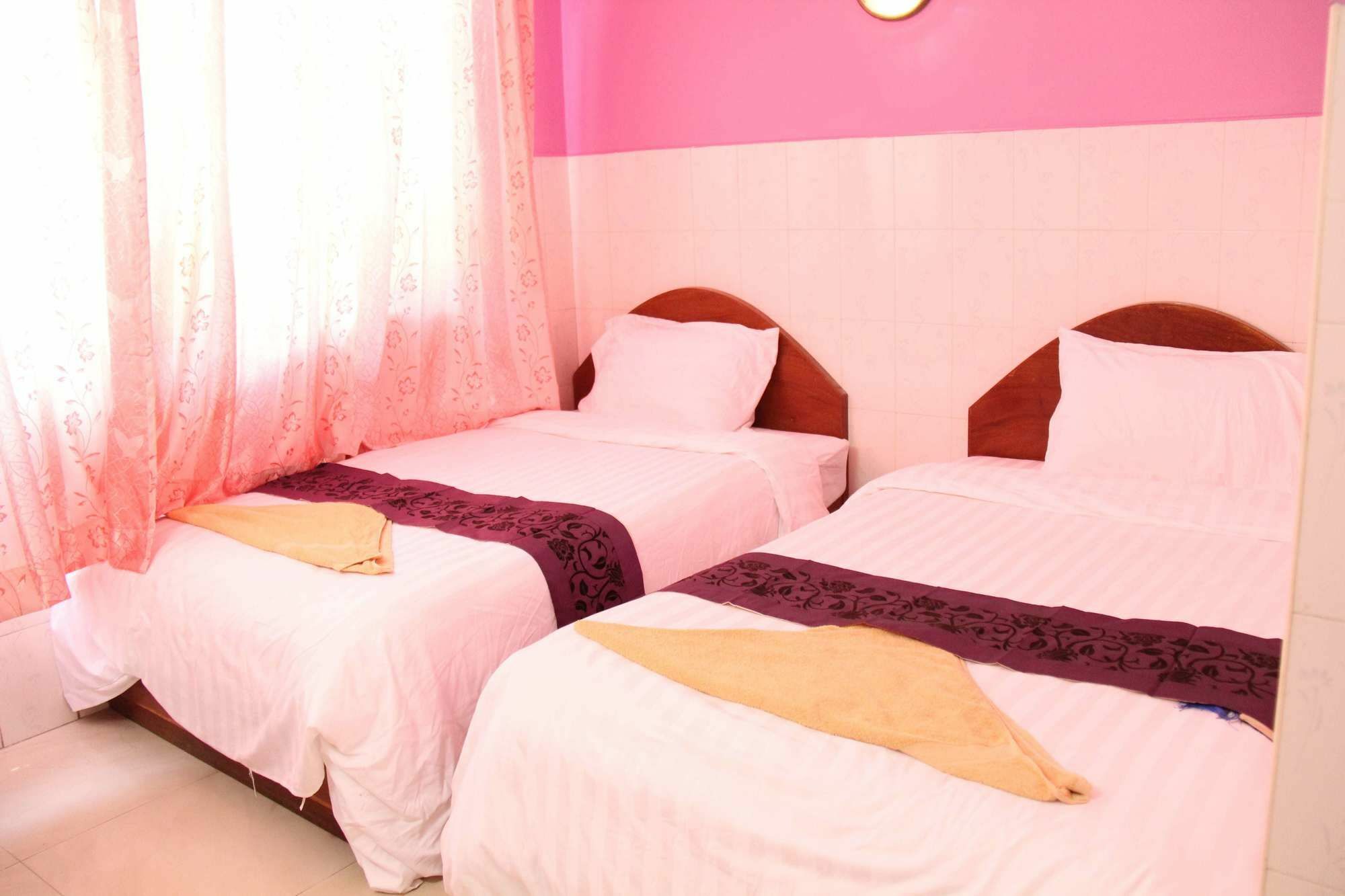 Capitol 3 Guesthouse Phnom Penh Eksteriør billede