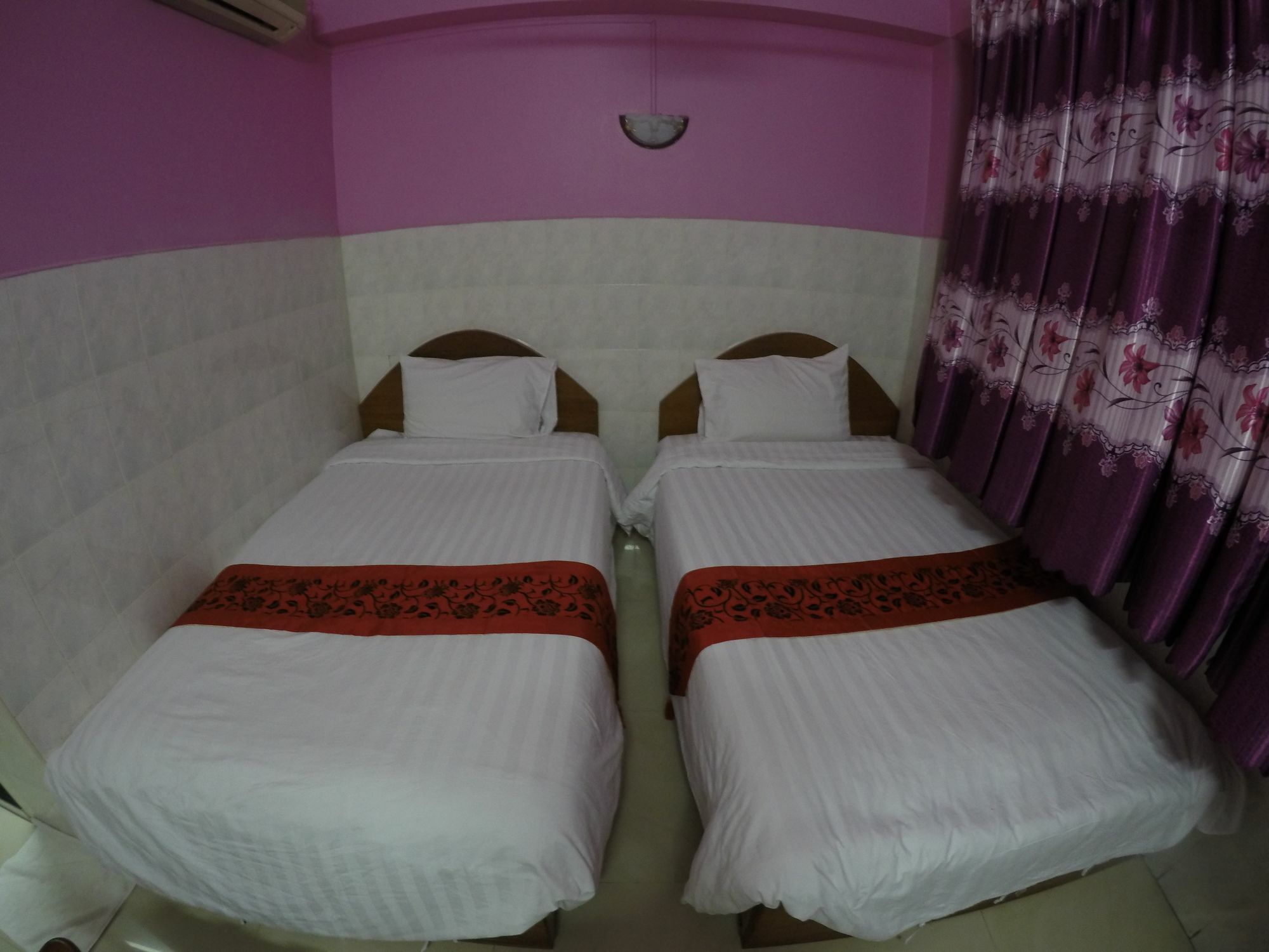 Capitol 3 Guesthouse Phnom Penh Eksteriør billede